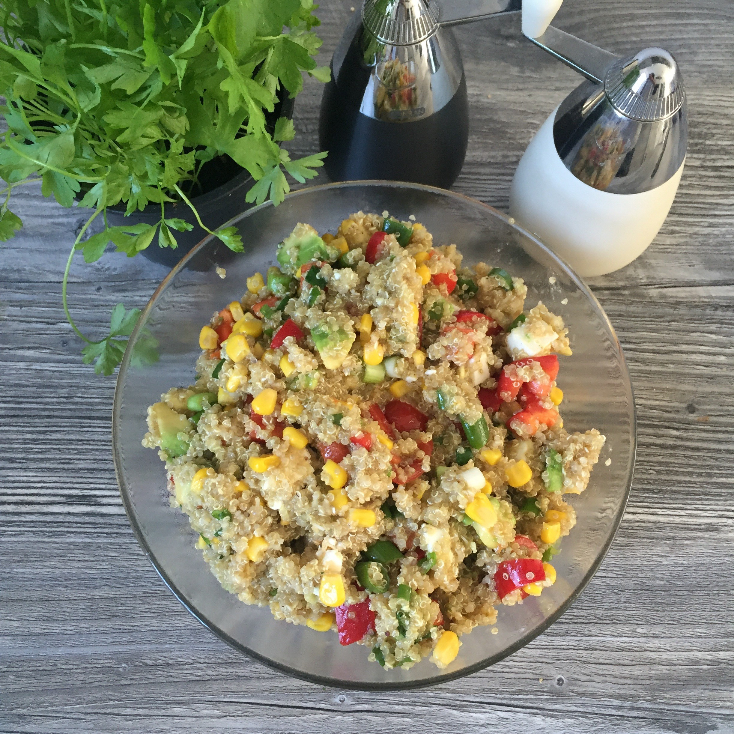 QUINOA SALAT
